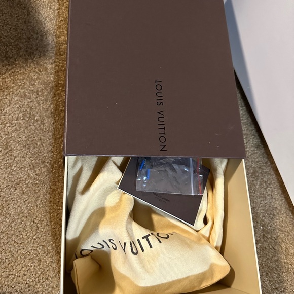 Louis Vuitton heels authentic - Picture 14 of 14